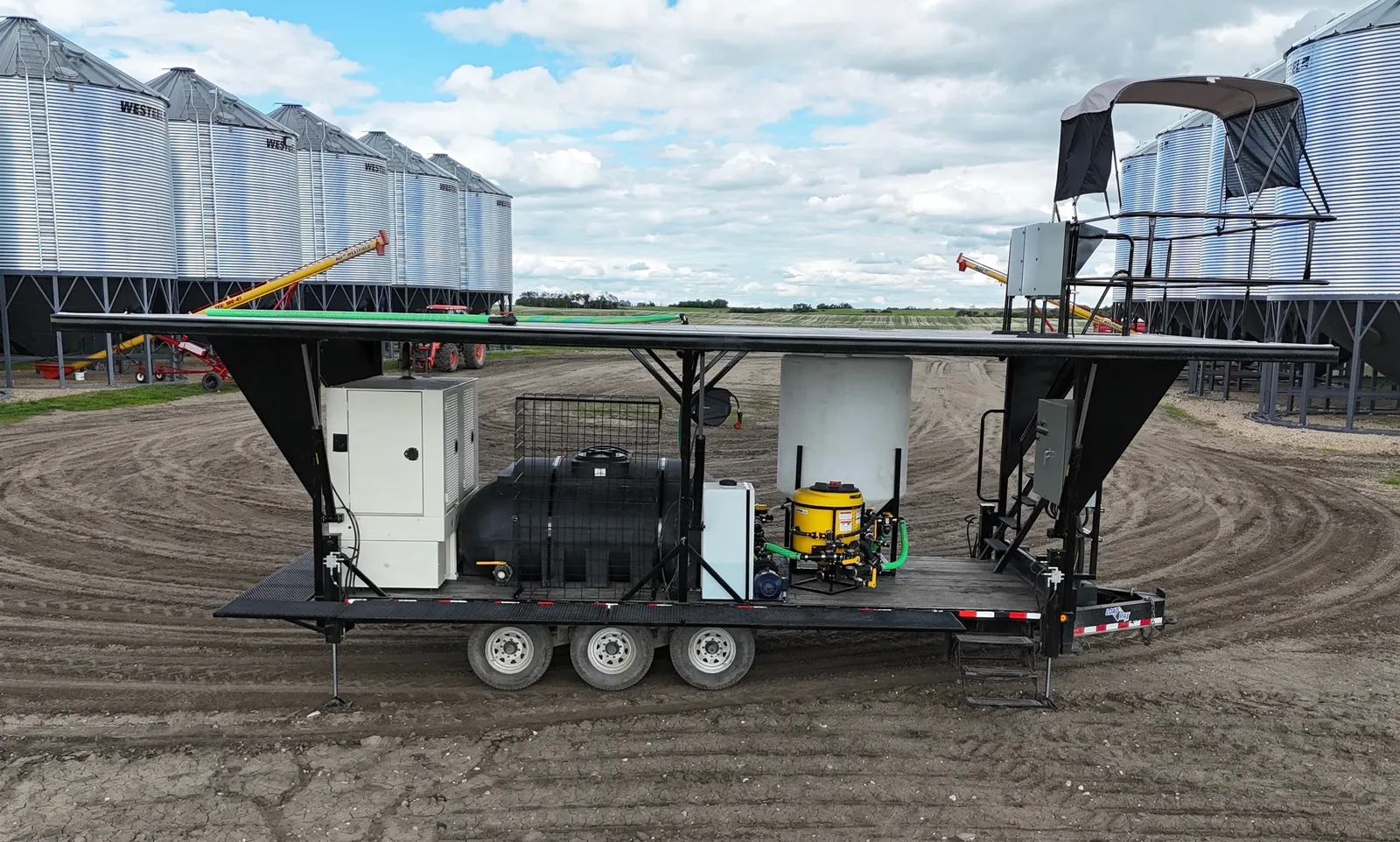 Custom Built Drone Spray Trailer, photo 3 of 4